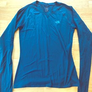 Northface long sleeve athletic top